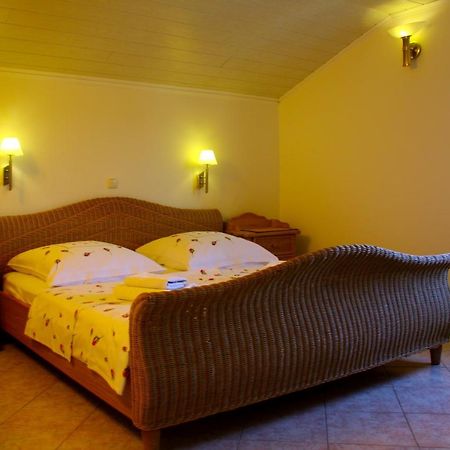 Villa Lucija Rab Town Kültér fotó