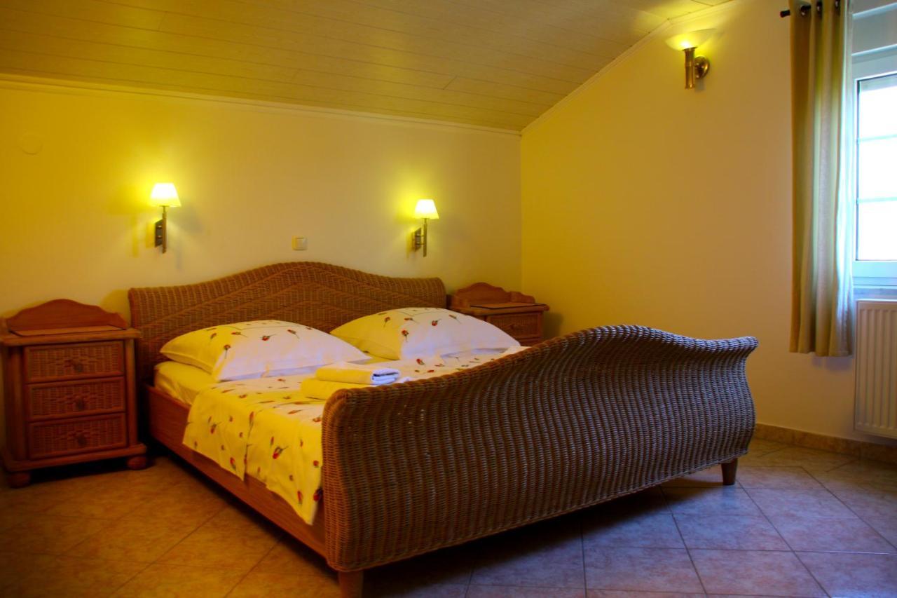 Villa Lucija Rab Town Kültér fotó